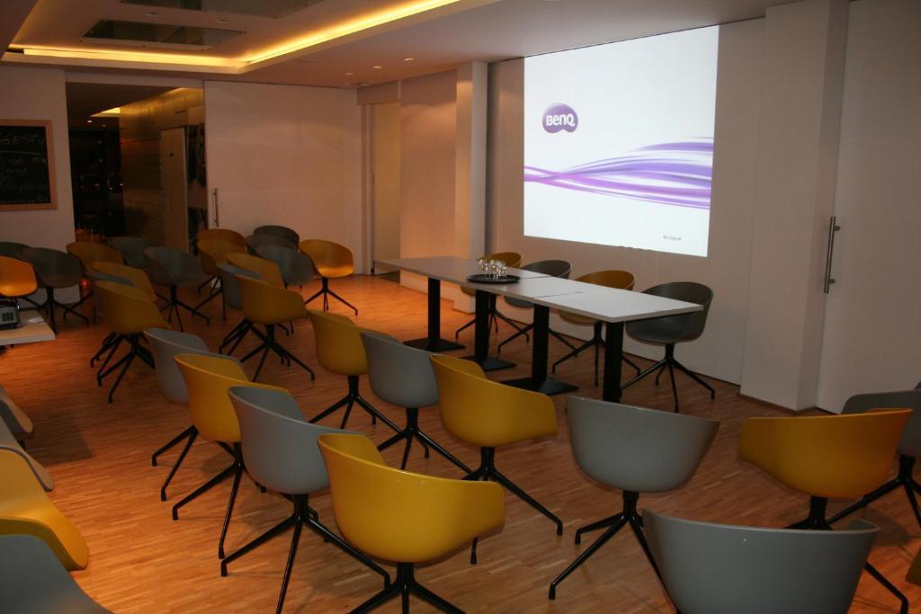 Hotel Carpinus Herent Екстериор снимка