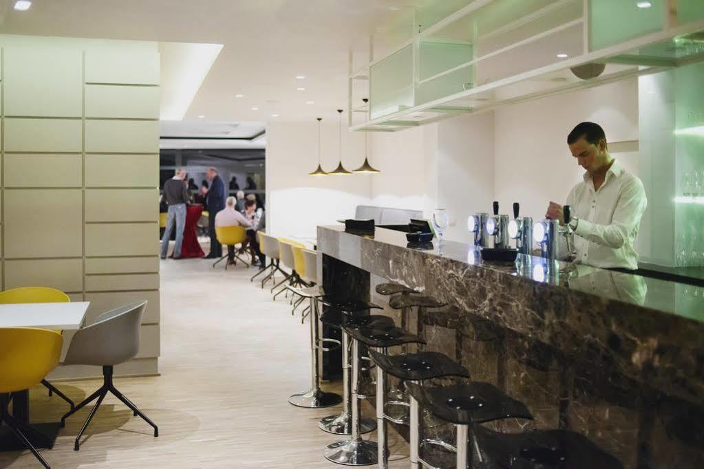 Hotel Carpinus Herent Екстериор снимка